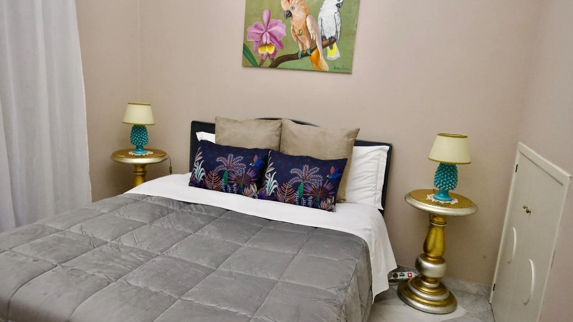 Il Barocco, 3 Bedrooms Deluxe Apartment 230Mq2 Catania 0*,  Italy