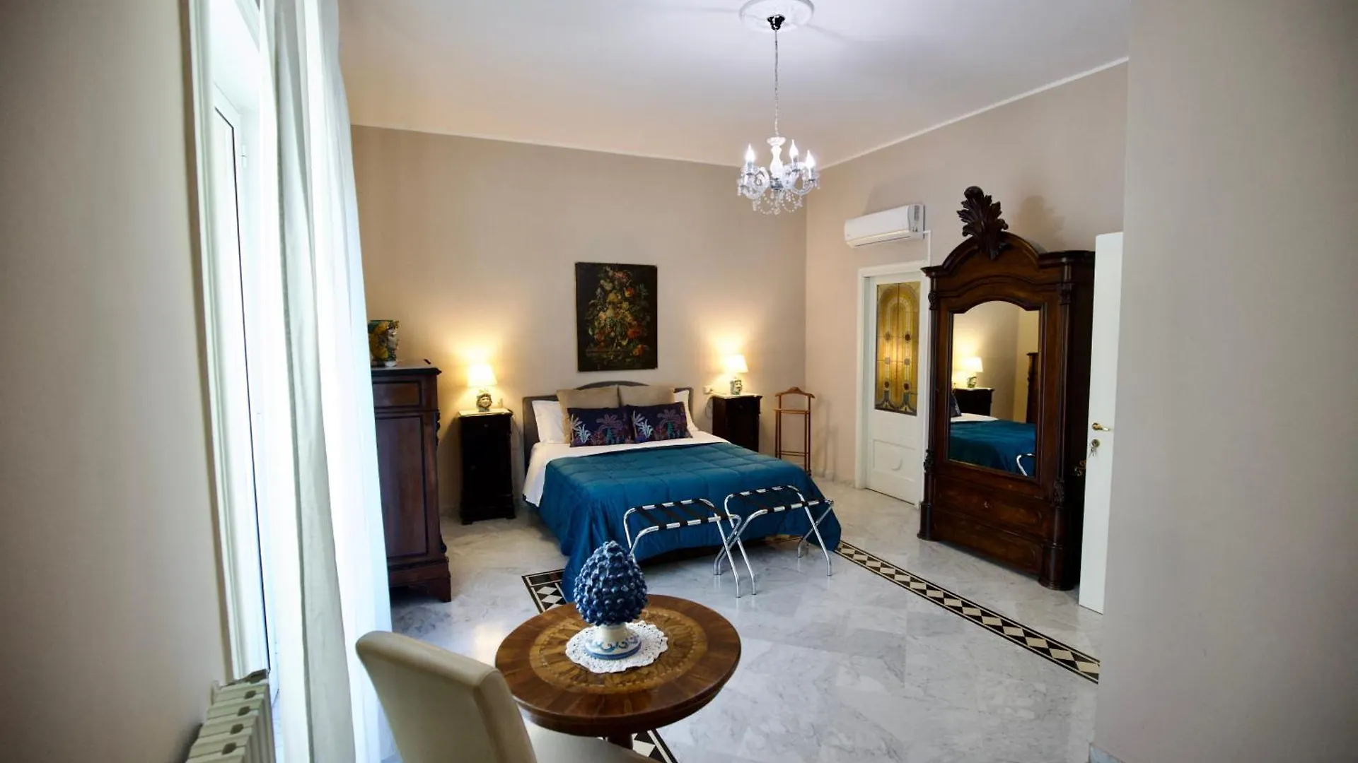 Il Barocco, 3 Bedrooms Deluxe Apartment 230Mq2 Catania